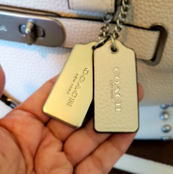 Coach White Pebbled Swagger 33 Satchel Bag - Picture 8 of 13